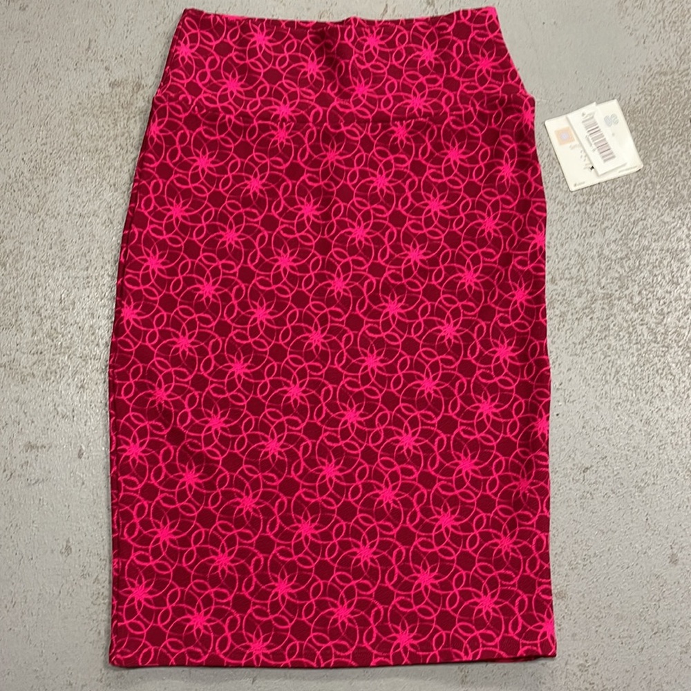 LuLaRoe New Small Burgundy & Pink Swirl Cassie Skirt NWT